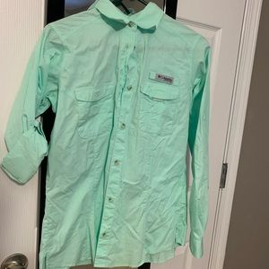 Columbia fishing/boating/beach shirt